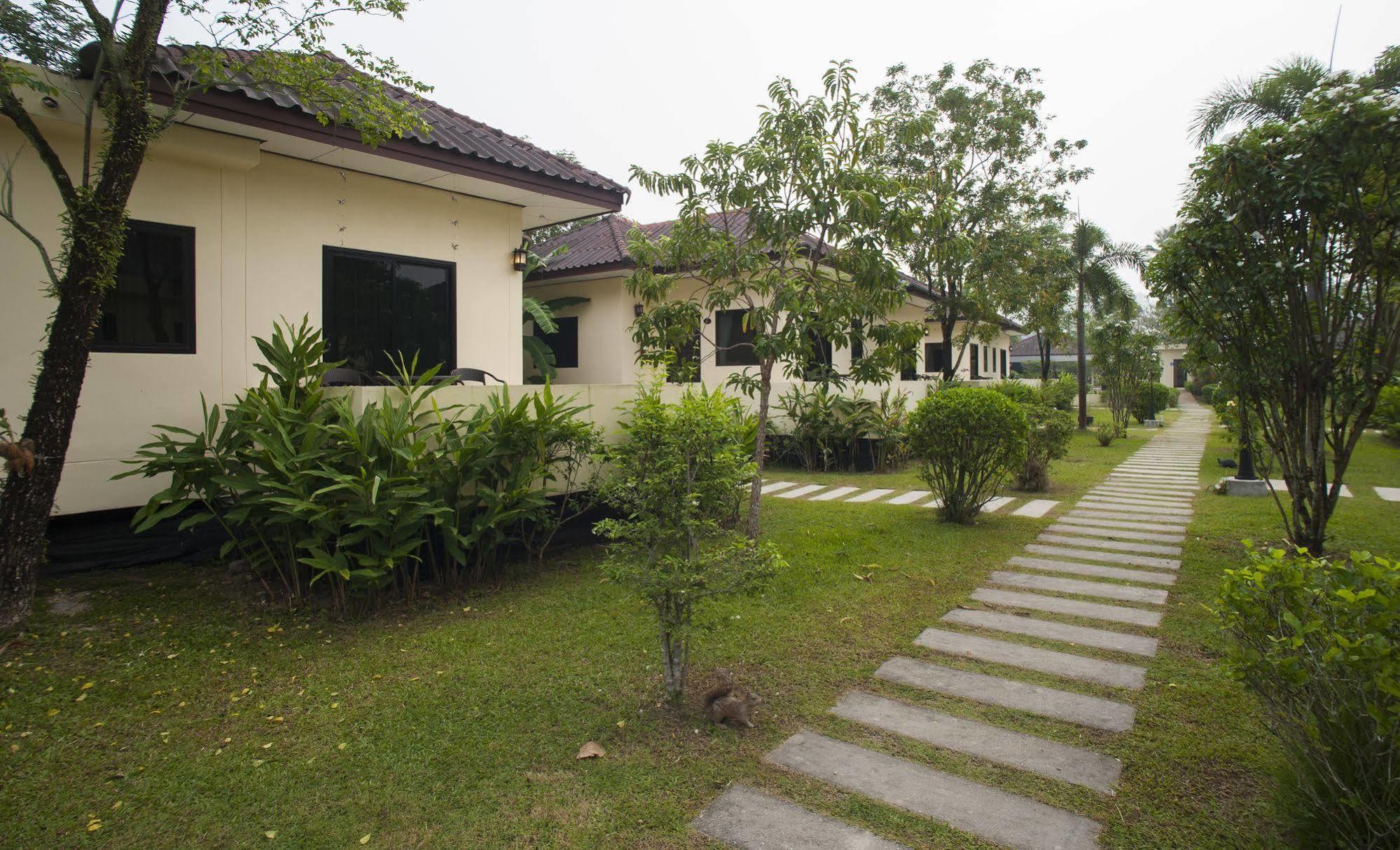 Kasalong Phuket Resort Nai Yang Beach エクステリア 写真